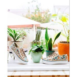 Keds x Jungalow Sneakers 9